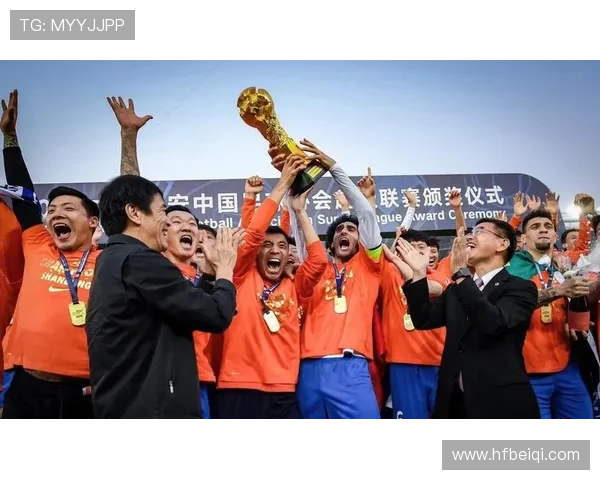 欧洲足球明星亲临中国展现风采引发球迷热潮与期待